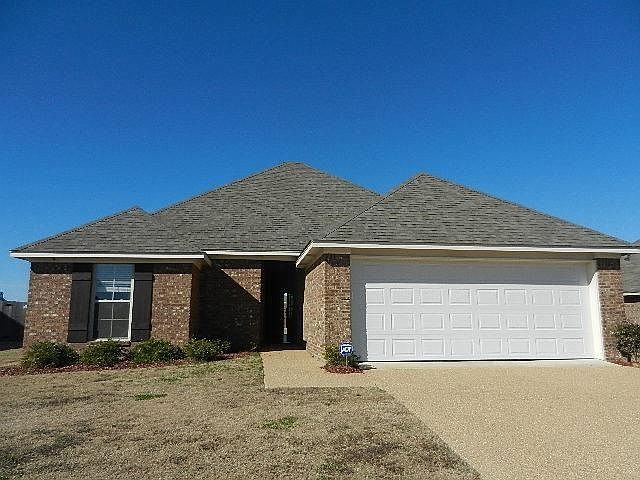 111 Palin Dr, Madison, MS 39110