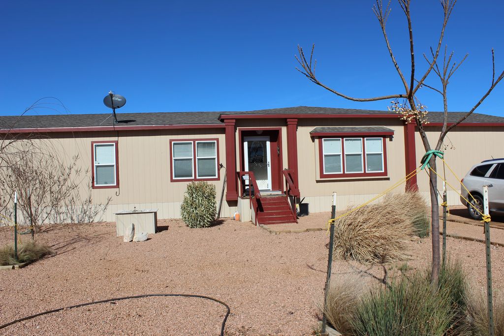 20 Concord Rd, San Angelo, TX 4 Bed, 3 Bath Single 20 Concord Rd, San Angelo, TX 4 Bed, 3 Bath Single
