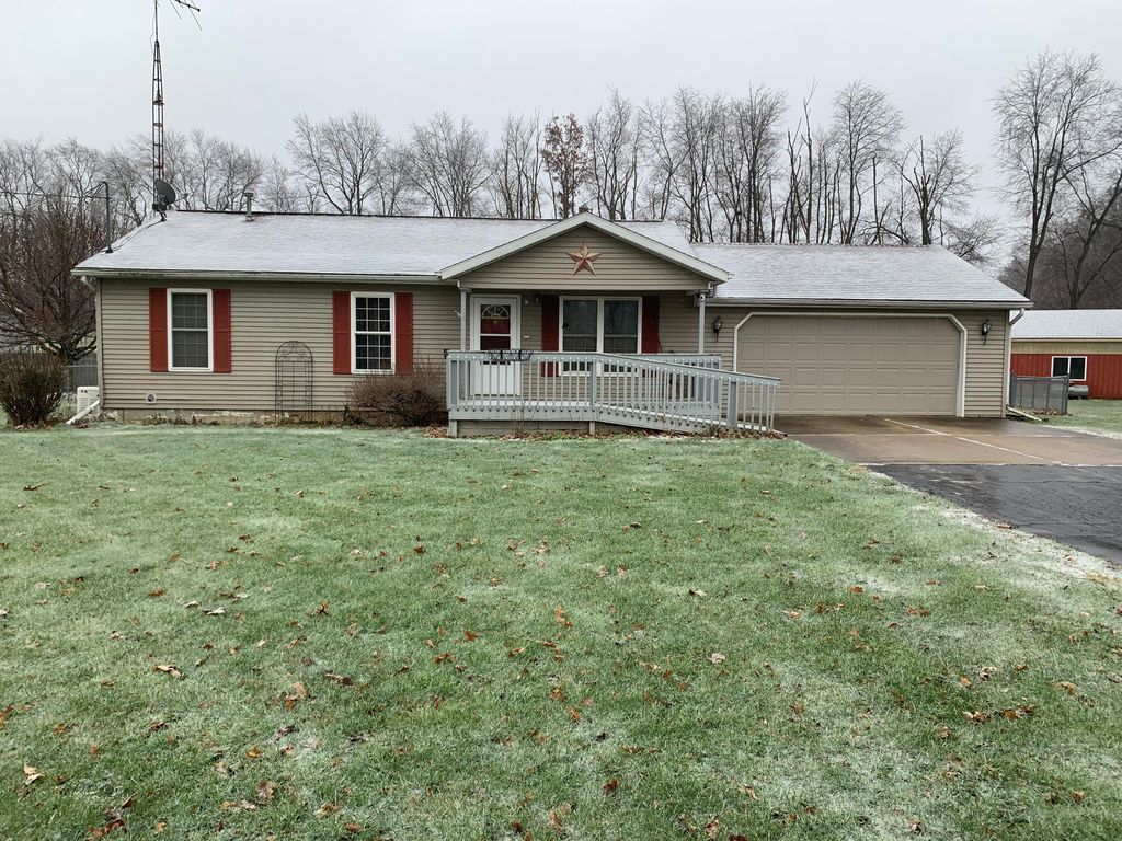 10550 Condit Rd, Albion, MI 49224