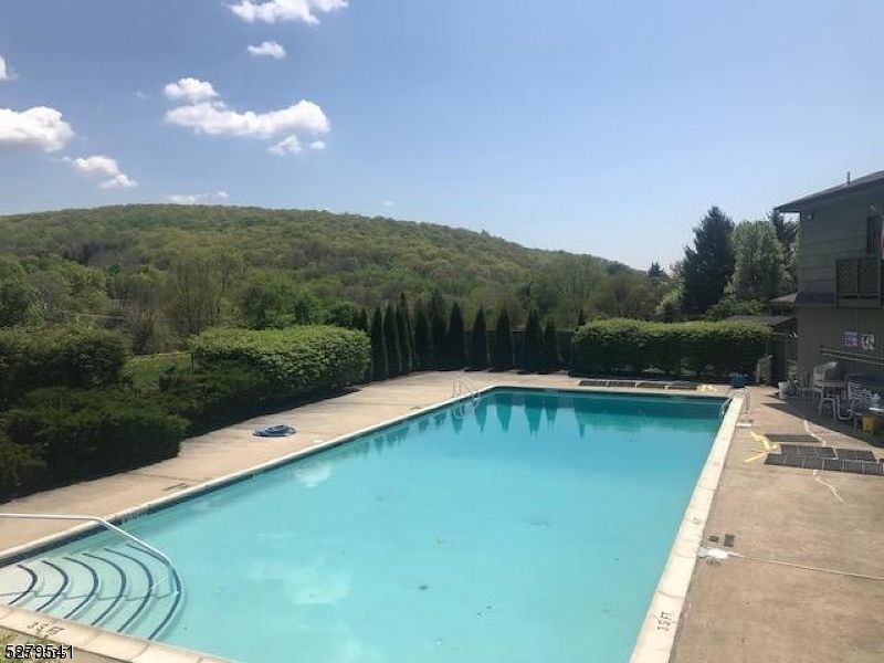 602 Spruce Hills Dr 602, Glen Gardner, NJ 08826 Trulia