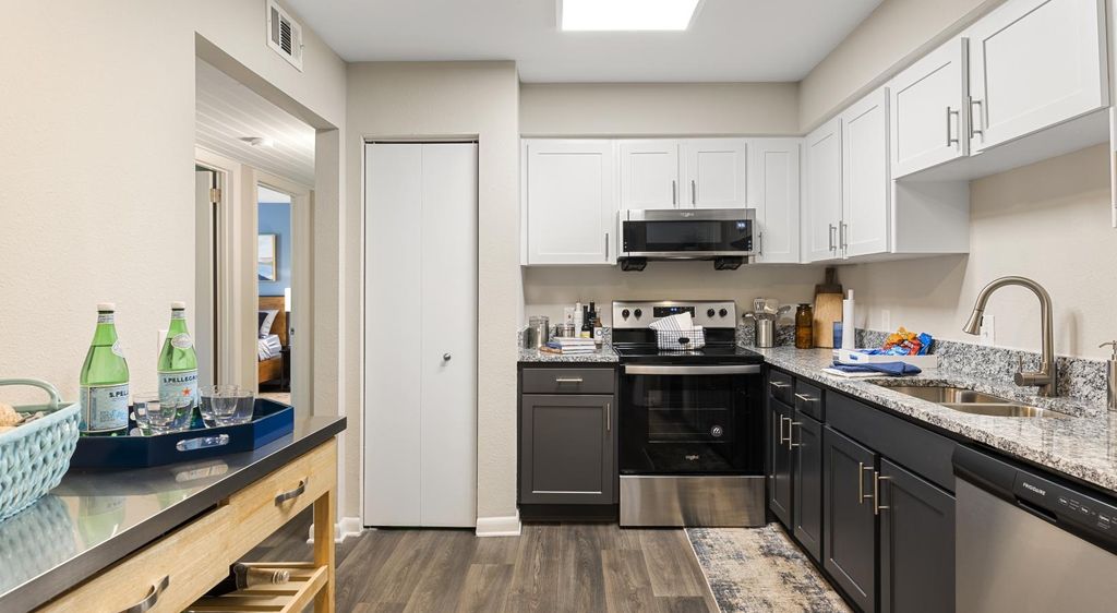 936 Mountain Creek Rd E050, Chattanooga, TN 37405 Apartment for Sale