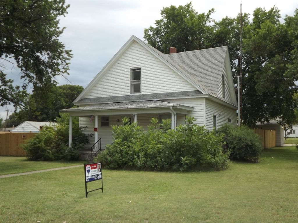 319 W 10th St, La Crosse, KS 67548 Trulia