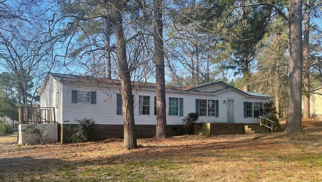 10620 Ida Chapel Rd, Laurel Hill, NC 28351 3 Bed, 2 Bath Single