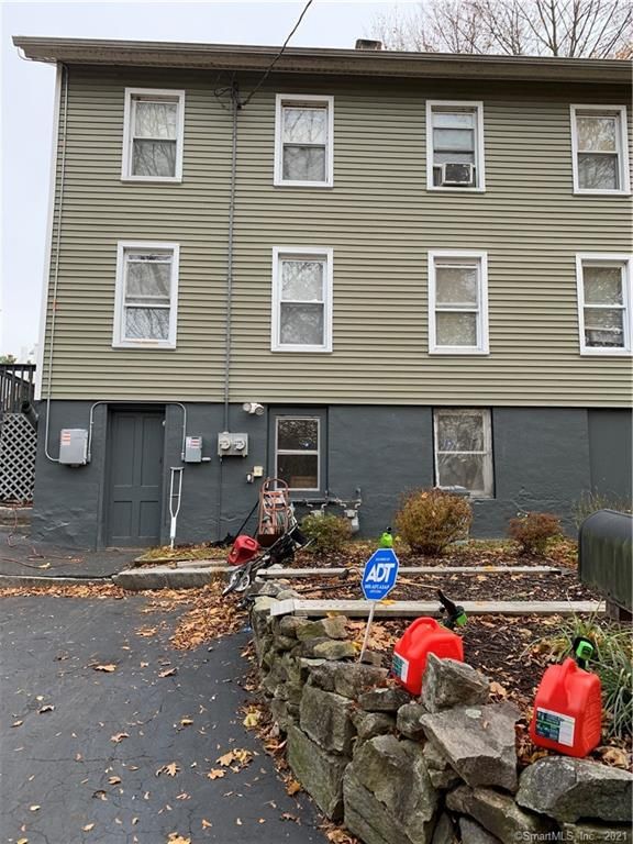 44 N 4th St, Ansonia, CT 06401