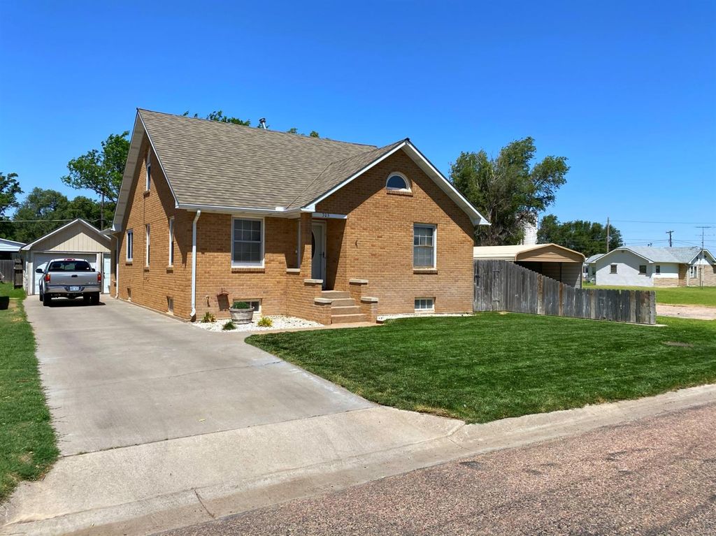 305 S Ellis St, Sublette, KS 67877 Trulia