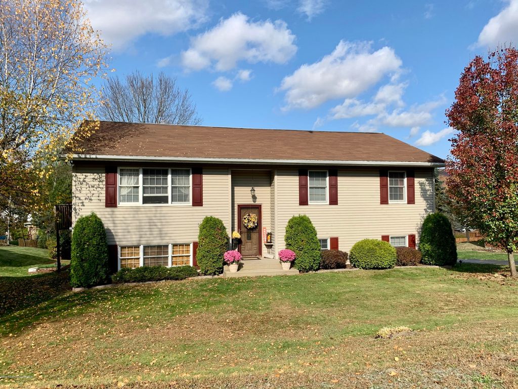 607 Park St, Mayfield, PA 18433 Trulia