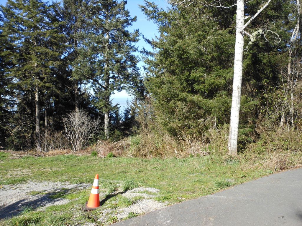 Seaview Dr, Eureka, CA 95503 Trulia