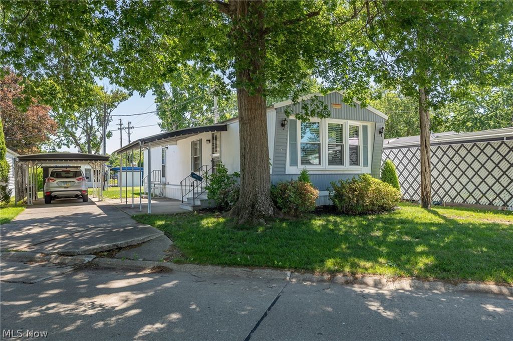 7 Ash Dr, Olmsted Falls, OH 44138 MLS 5042826 Trulia