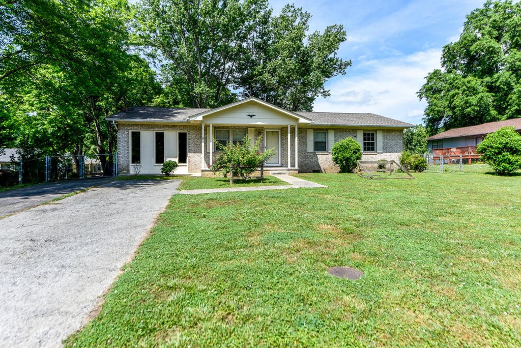 101 Duncan Dr, Oliver Springs, TN 4 Bed, 1.8 Bath SingleFamily Home 34 Photos Trulia