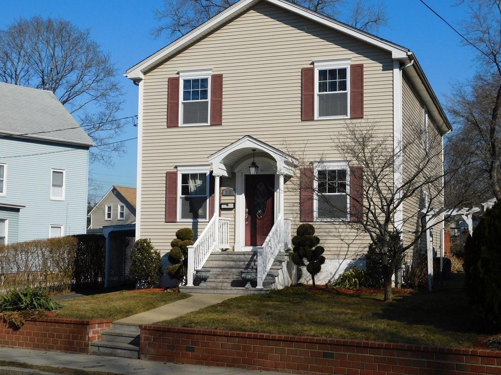 215 Bourne Ave, Rumford, RI 3 Bed, 4 Bath SingleFamily Home 26