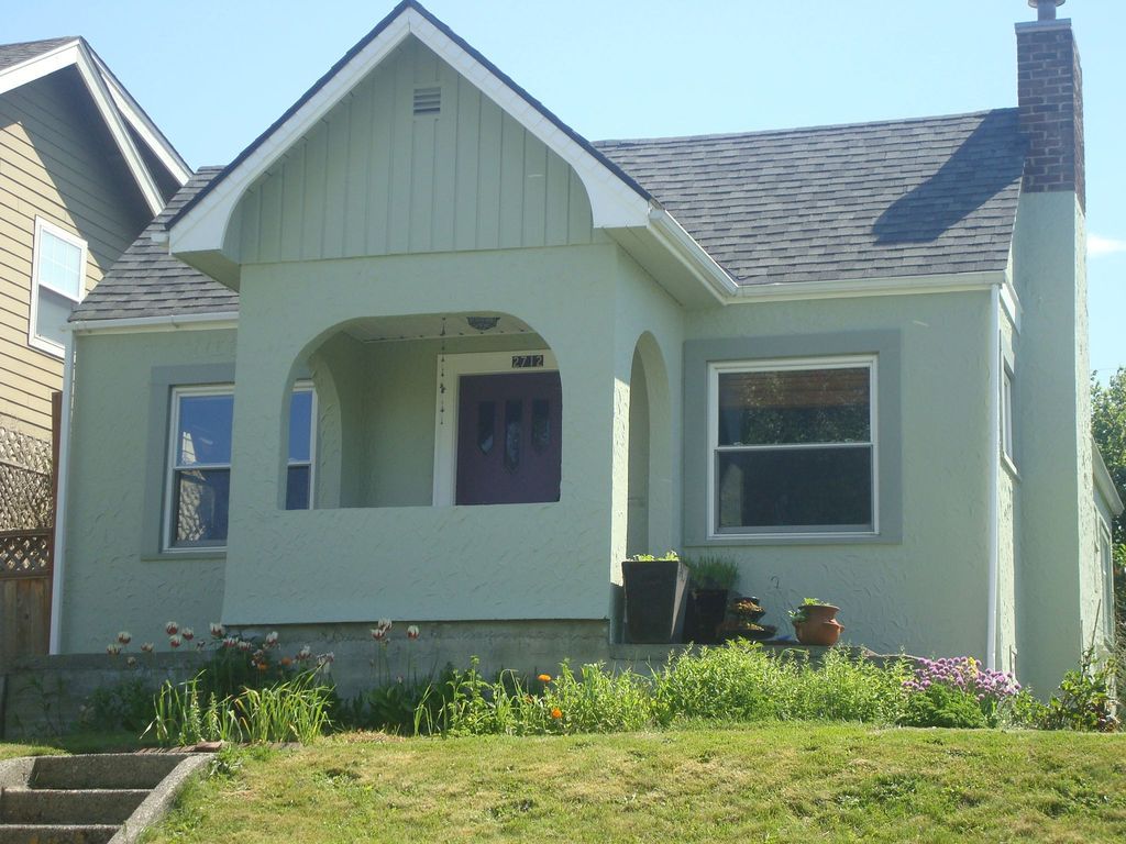 2712 Humboldt St, Bellingham, WA 98225