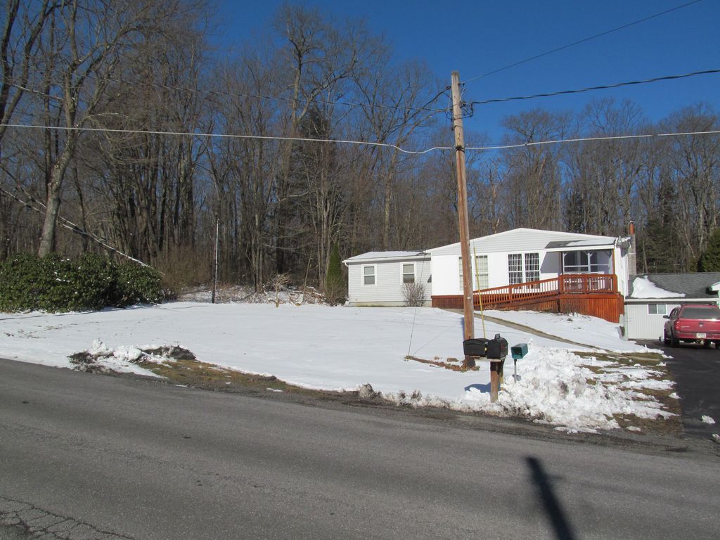 696 Bunker Hill Rd, Central City, PA 15926 Trulia
