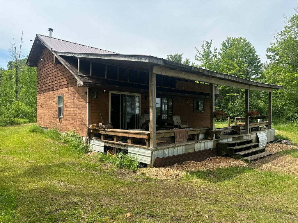 view 15th full size image of this home