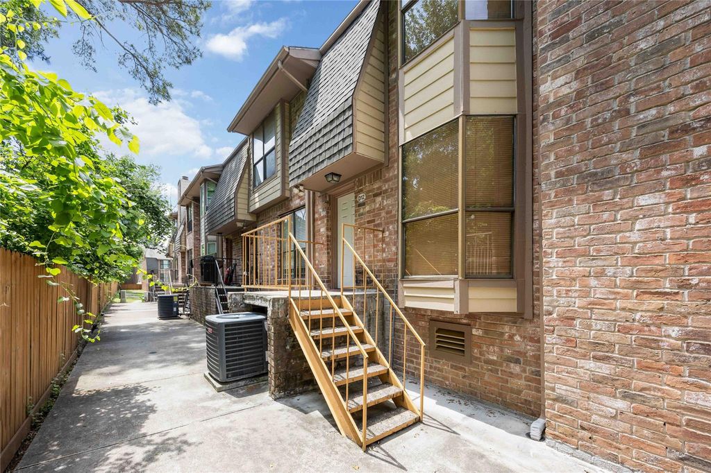 2103 Place Rebecca Ln #D12, Houston, TX 77090 MLS# 9408934 Trulia