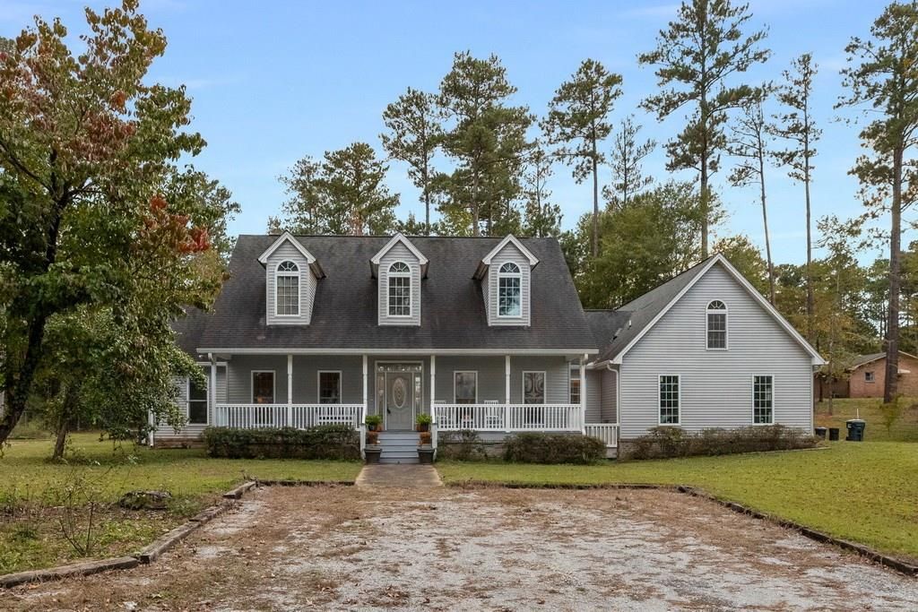1145 S Phillips Rd, AL 36863 4 Bed, 3 Bath SingleFamily Home