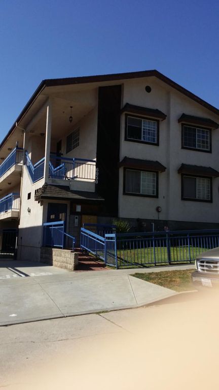6050 La Prada St #203, Los Angeles, CA 90042