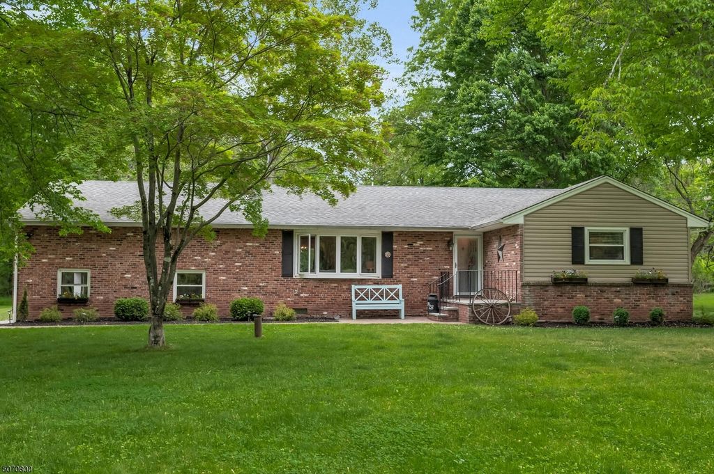 28 Coddington Rd, Readington Twp., NJ 088893629 Trulia