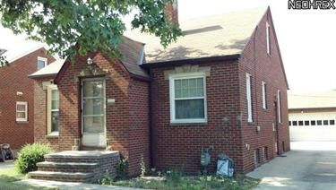 2906 Russell Ave, Parma, OH 44134