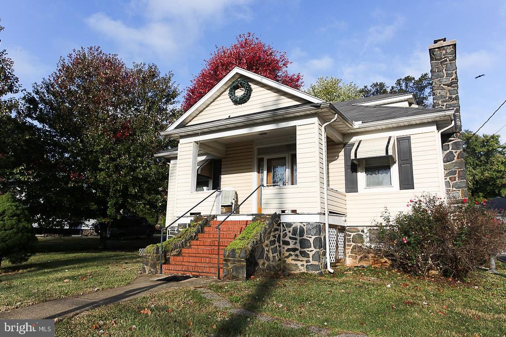 1528 Ingleside Ave, Gwynn Oak, MD 21207