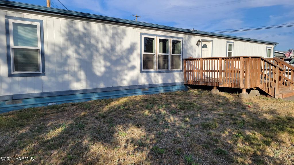 503 Mentzer Ave, Granger, WA 98932 Trulia