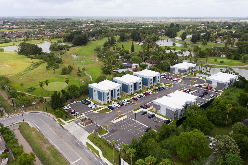 205 Wildrose Ln, Brownsville, TX 78520