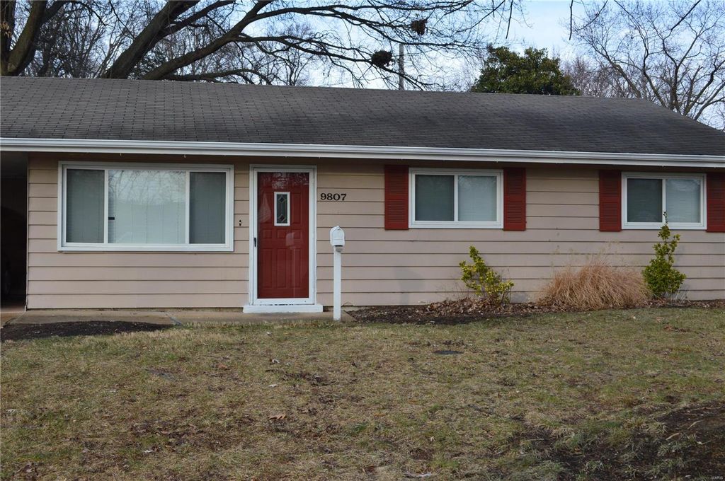 9807 Guthrie Ave, Saint Louis, MO 63134