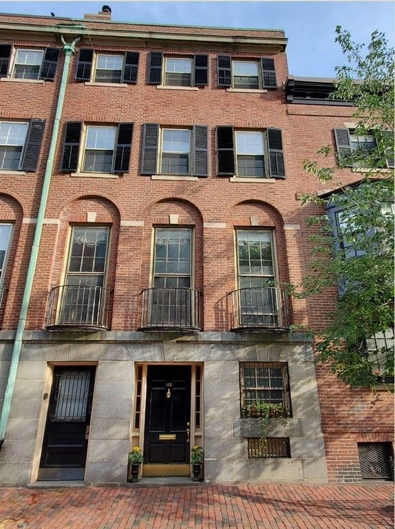 146 Mount Vernon St, Boston, MA 02108