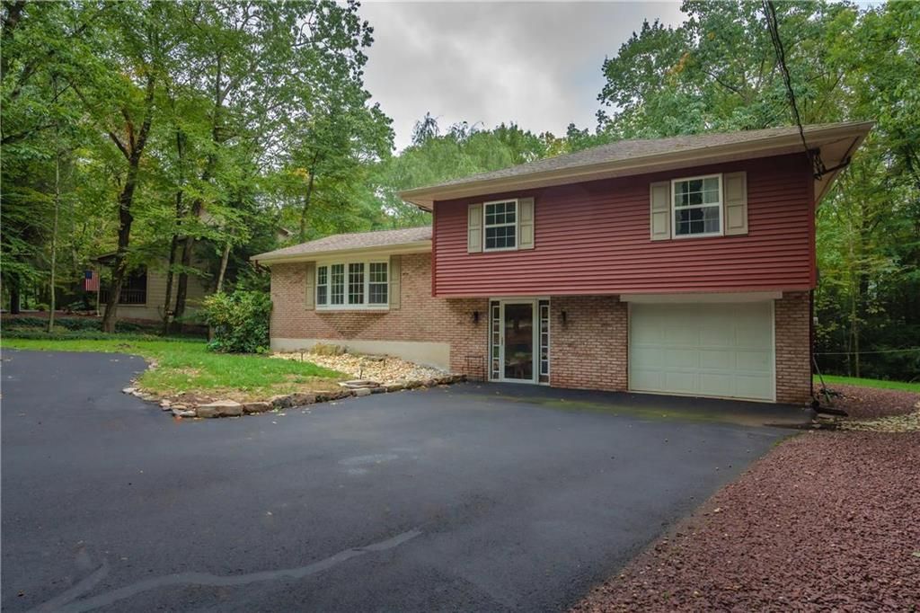 368 Lake Dr, Nesquehoning, PA 18240 See Est. Value, Schools & More