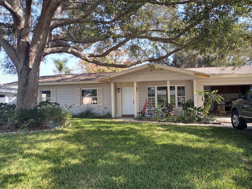 1455 Eastfield Dr, Clearwater, FL 33764 - See Est. Value, Schools & More