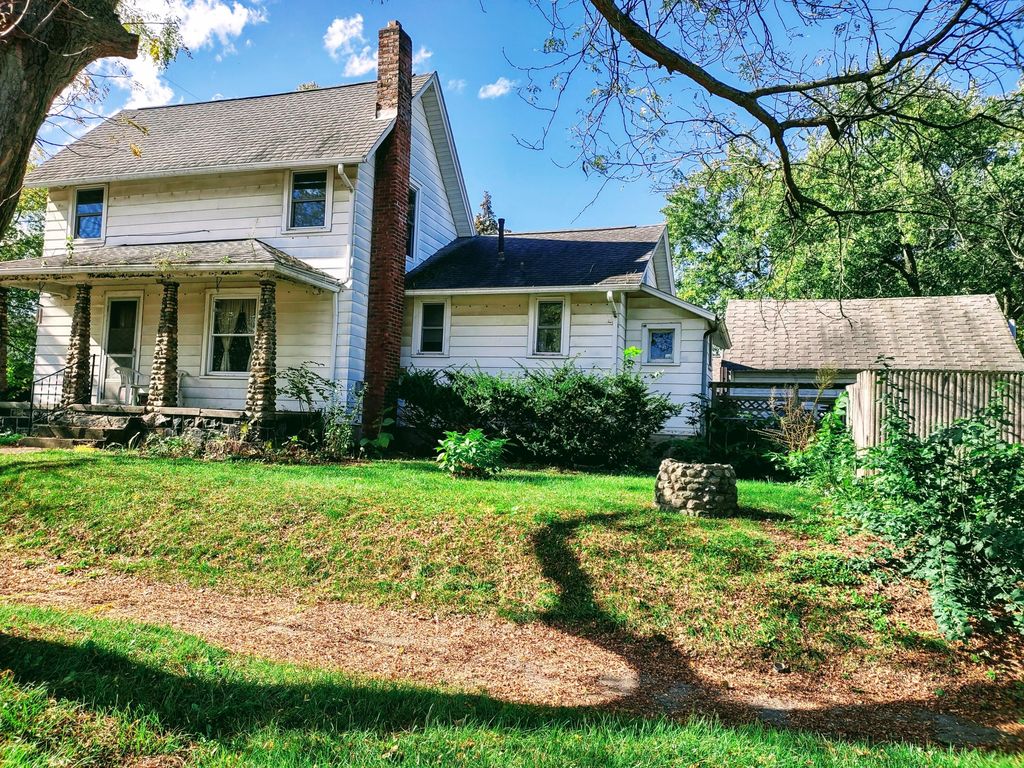 300 Douglas St, Jackson, MI 49203