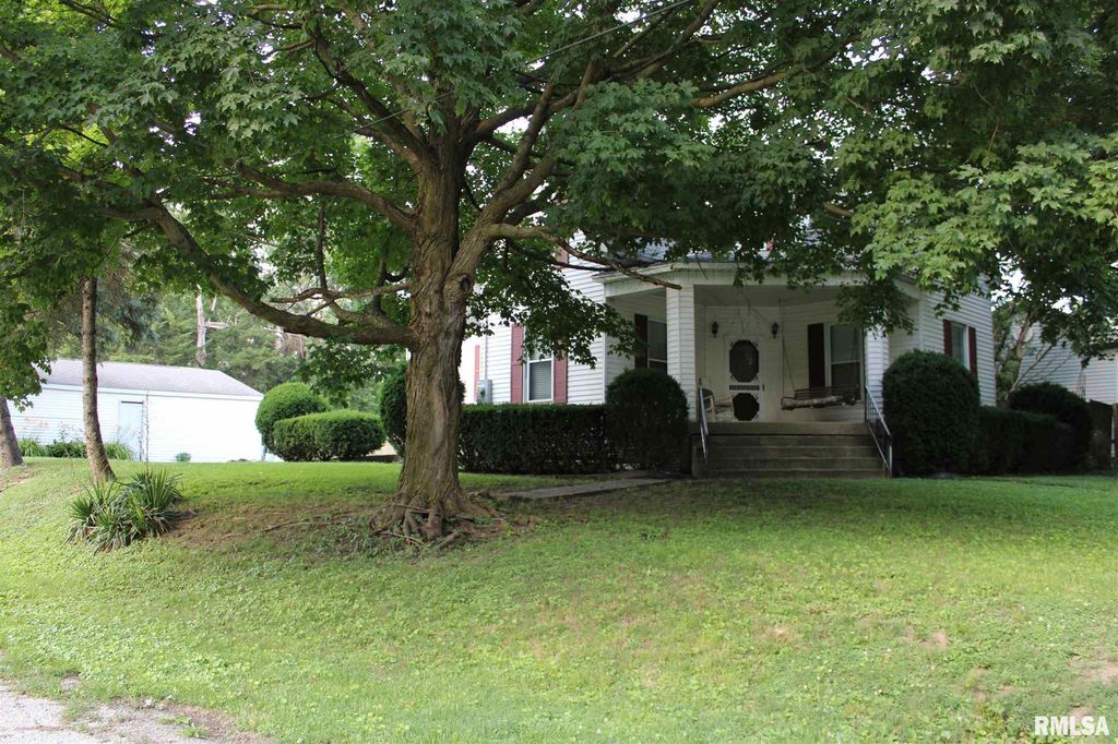 104 S Walnut St, Tallula, IL 62688 Trulia