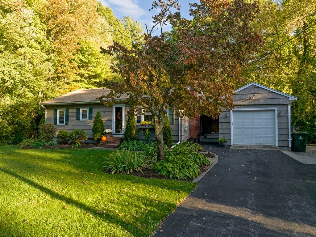 15 Miller Ter, Raynham, MA 02767 Trulia