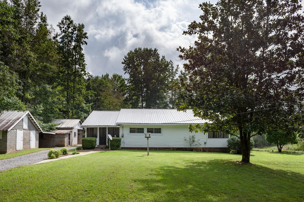 11886 State Highway 117, Valley Head, AL 35989