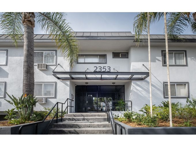 2353 Portland St #1, Los Angeles, CA 90007