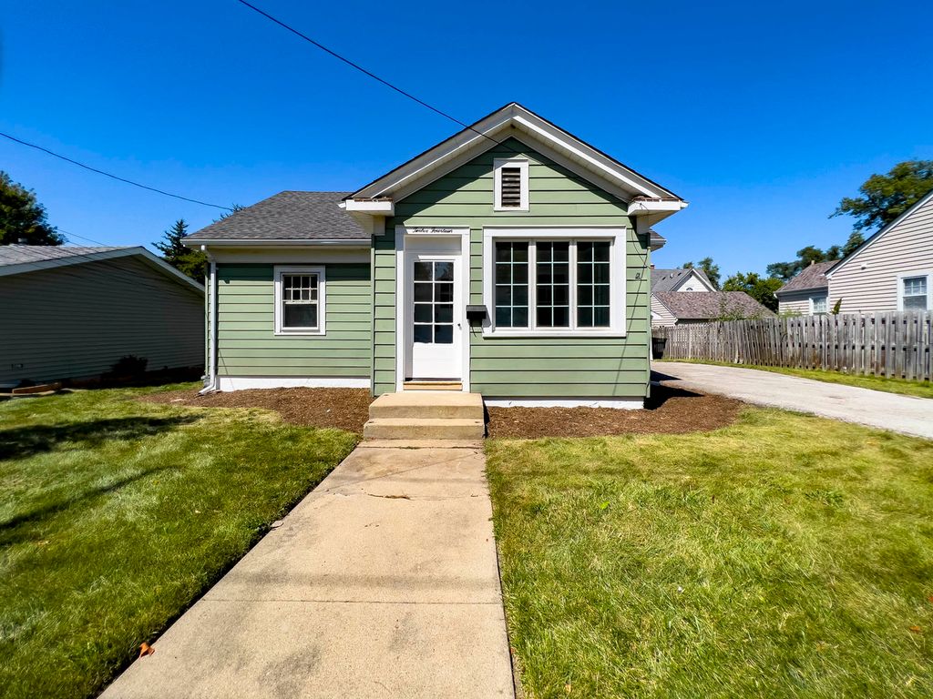 1214 Indiana Ave, St Charles, IL 60174 Trulia