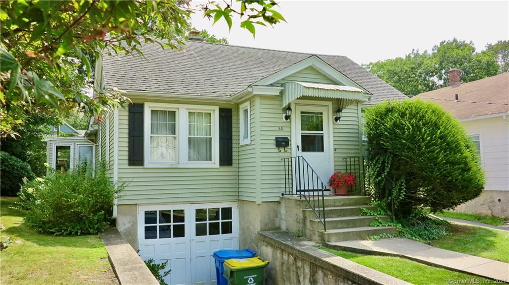 50 Cedar Ave, Waterbury, CT 06705