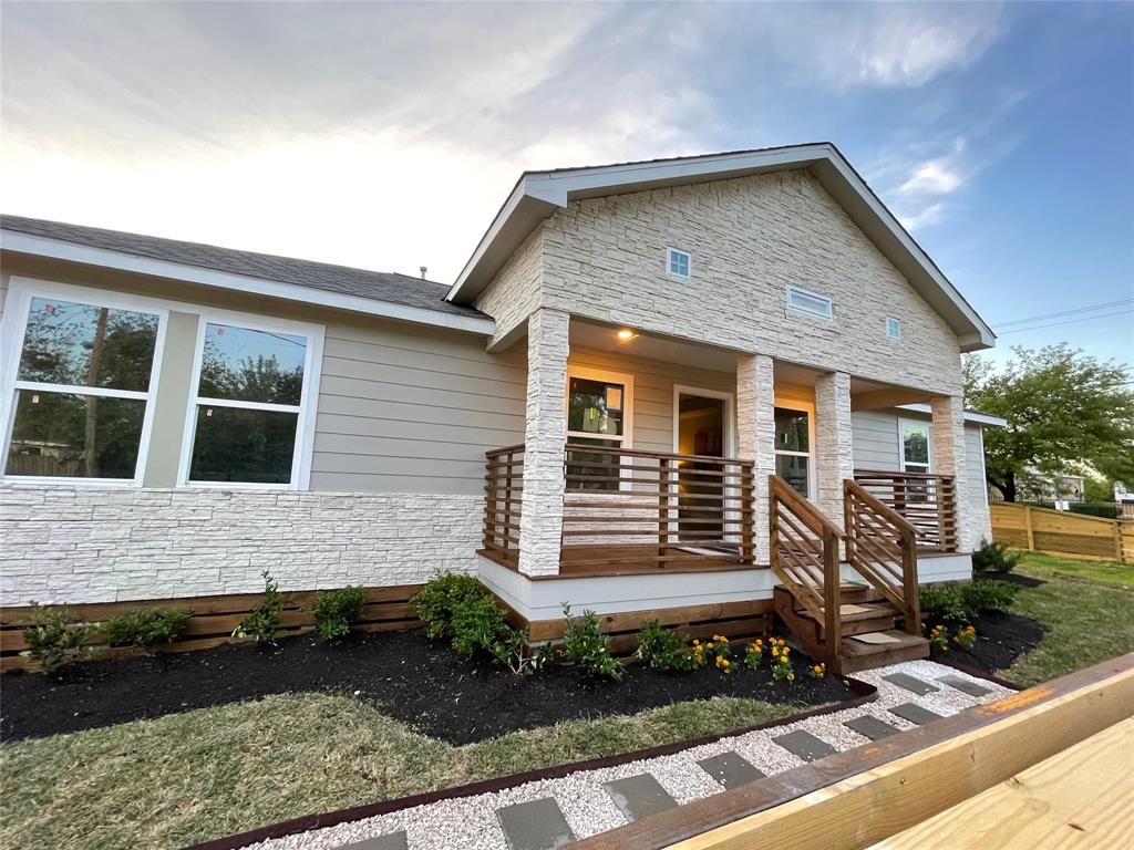 1511 Wipprecht St, Houston, TX 77020