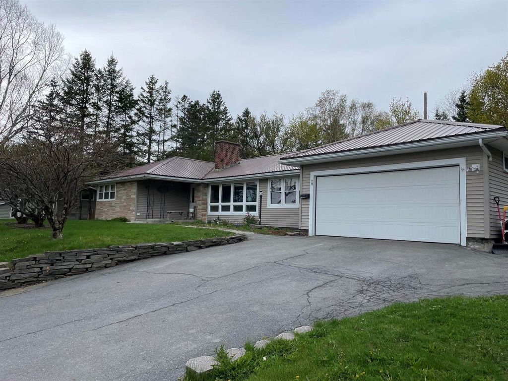 11 Home Farm Rd, Caribou, ME 04736 Trulia