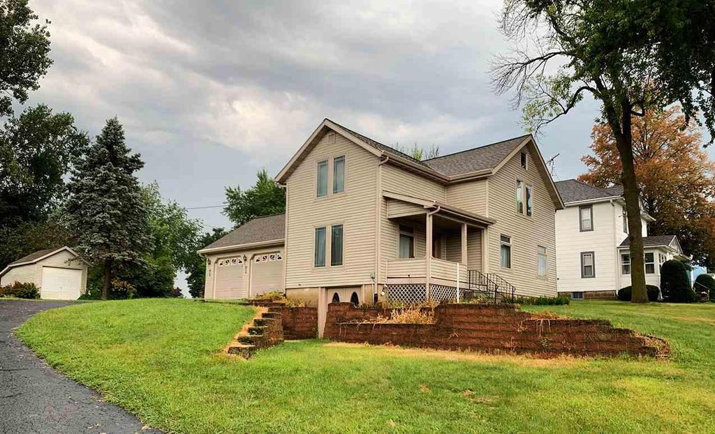 122 E Winnebago St, Friesland, WI 53935 Trulia