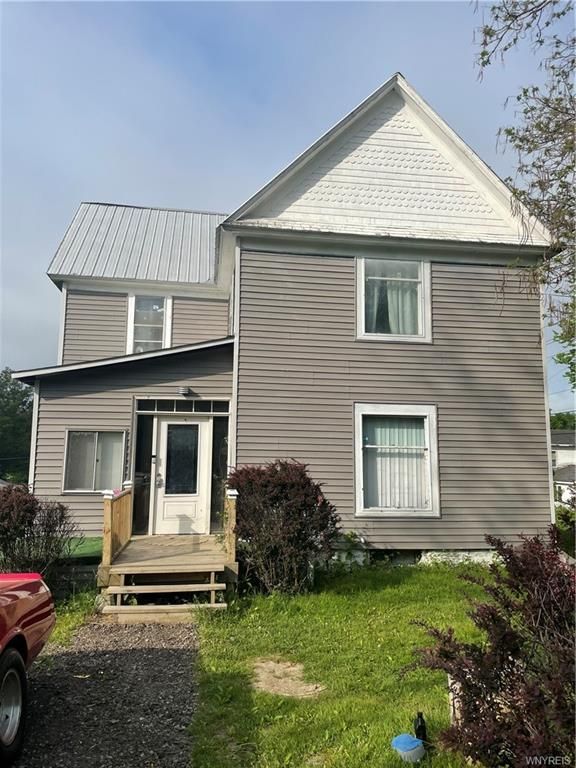 127 Cherry St, South Dayton, NY 14138