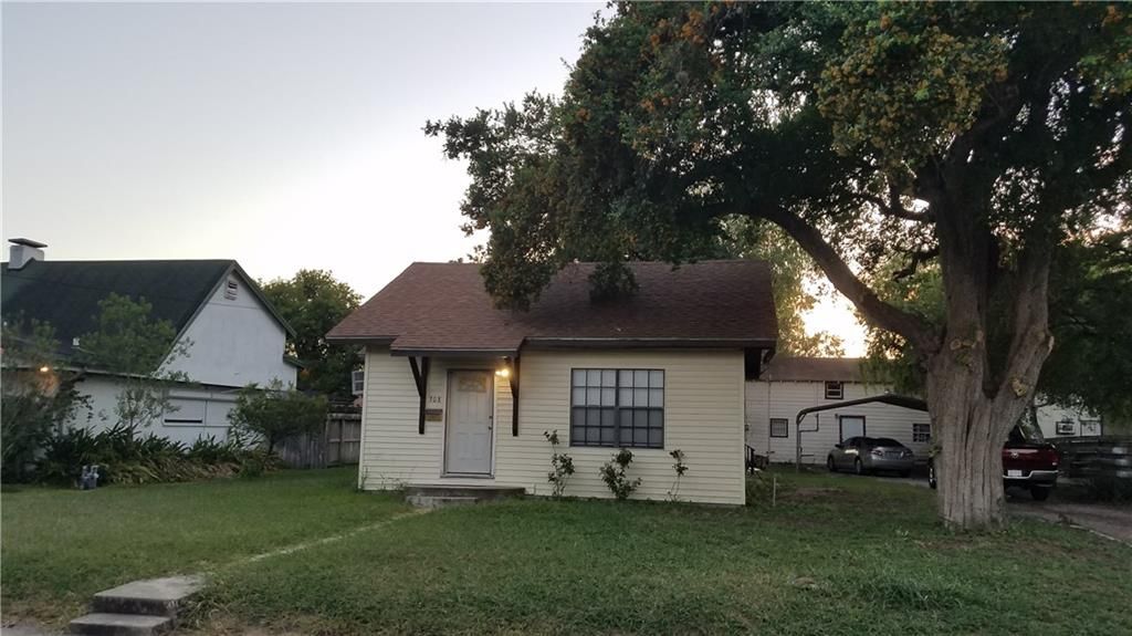 308 S Center St, Falfurrias, TX 78355 Trulia