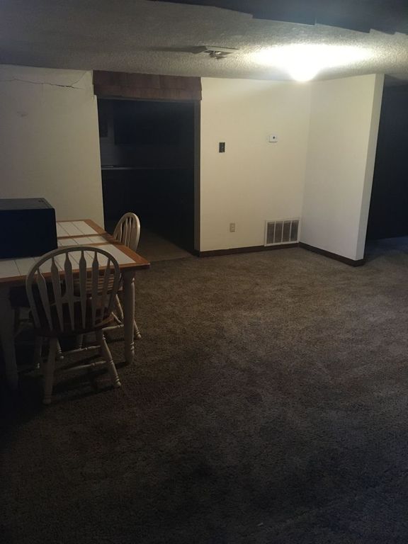 1001 E. Hoch Moundridge, KS Trulia