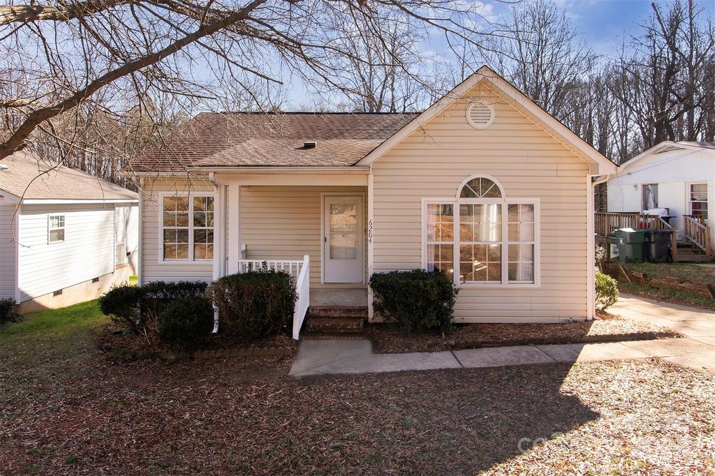 6204 Carver Blvd, Charlotte, NC 28269 Trulia