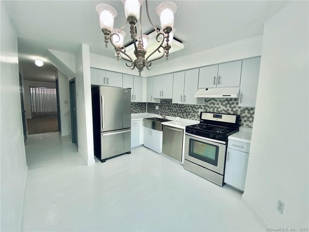 1414 Whitney Ave #B2, Hamden, CT 06517