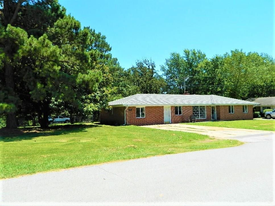 204 8th Ave, Gravette, AR 72736 Trulia