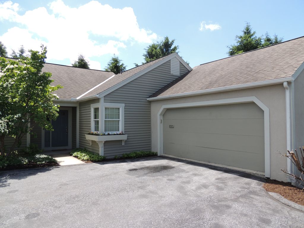 2021 Meadow Gln, Wyomissing, PA 19610 Trulia