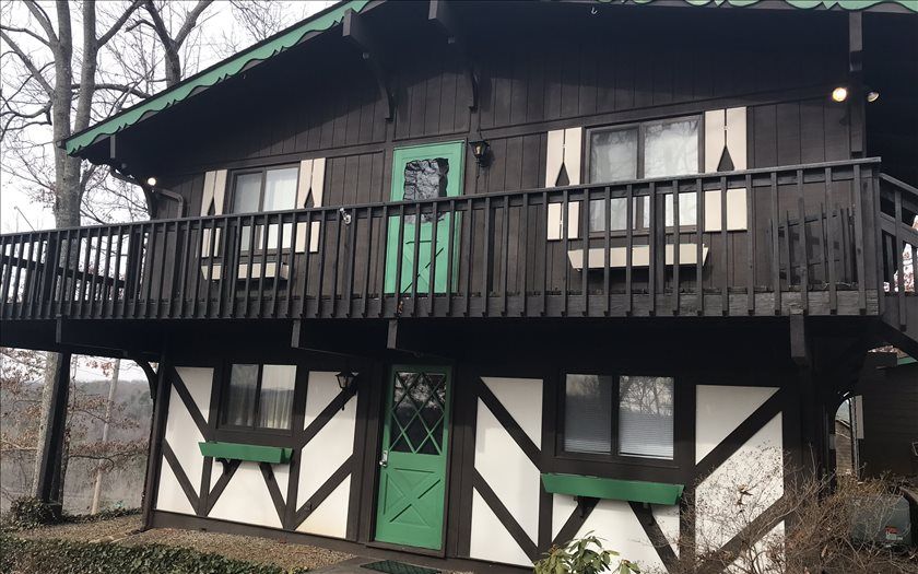 22 Cherry Hl, Murphy, NC 28906