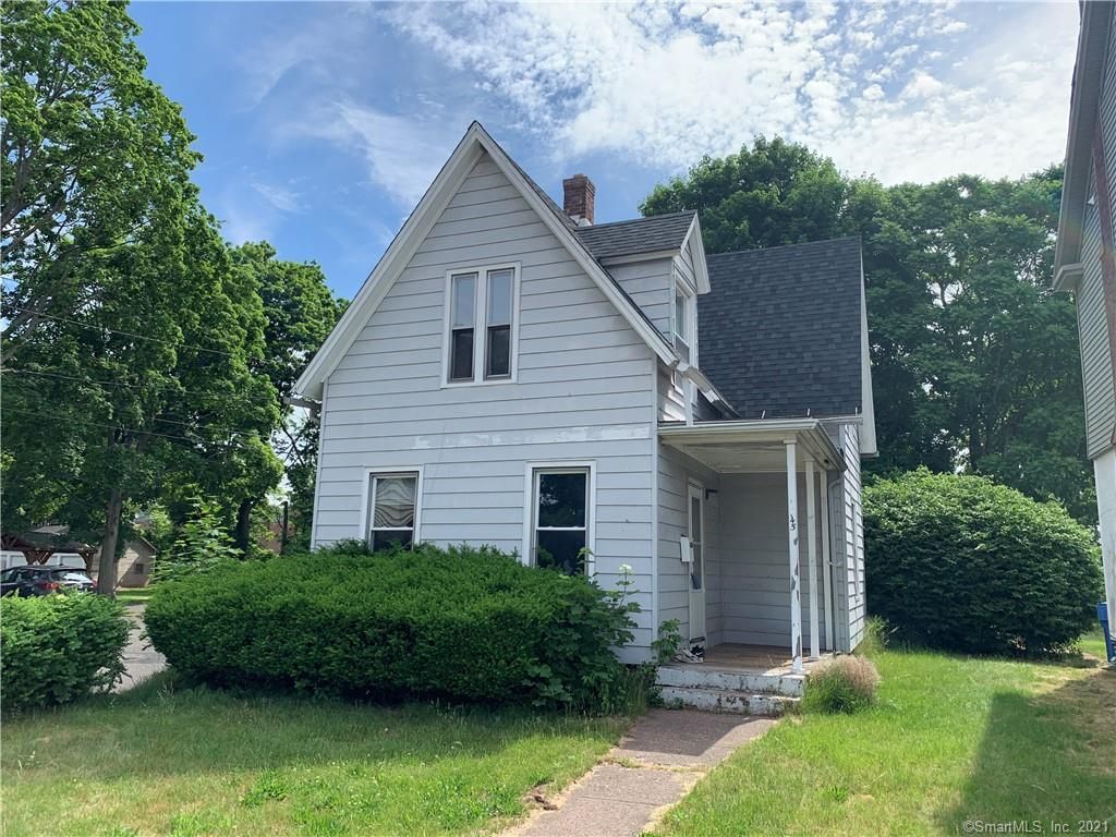 45 Cottage St, Manchester, CT 06040