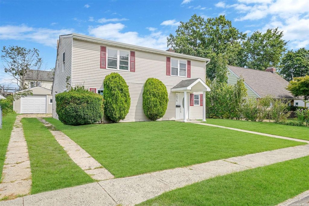 2475 Putnam Drive, East Meadow, NY 11554 Trulia