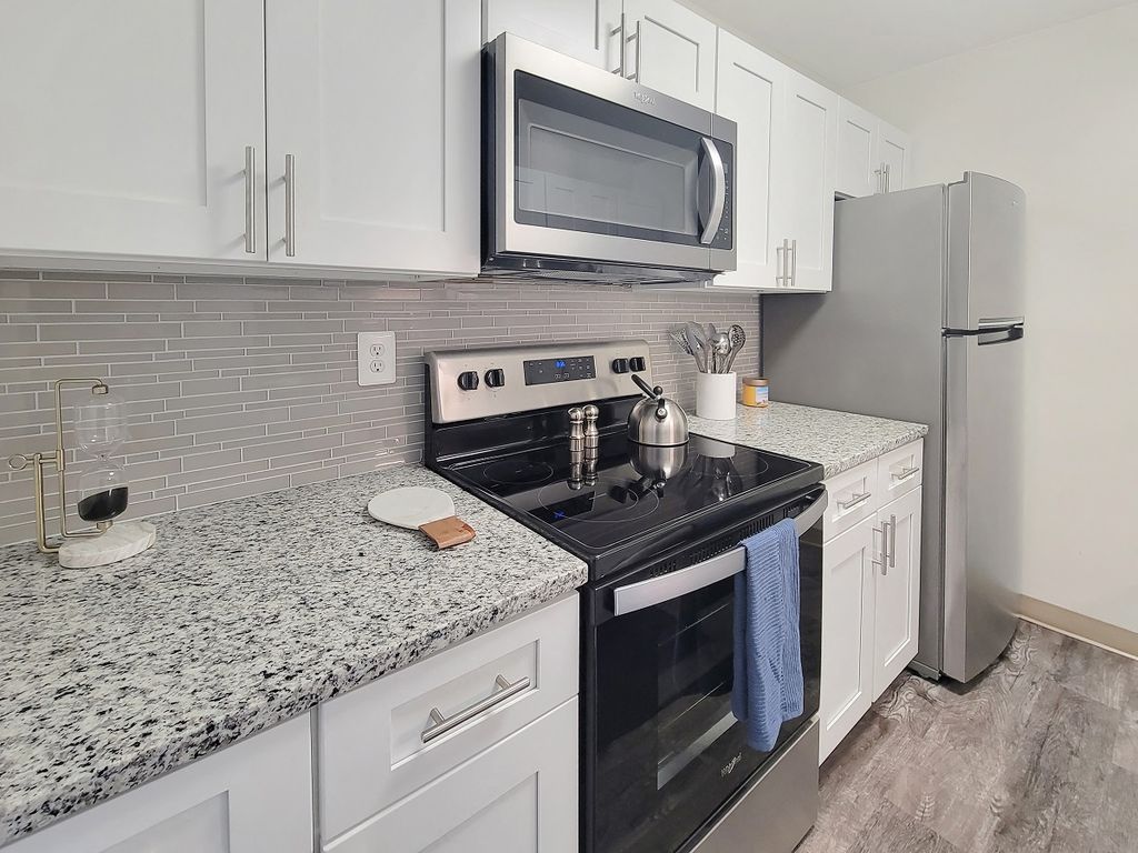 Squires Manor Apartment Homes South Park, PA Trulia